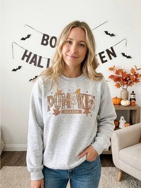 Pumpkin Season Sweatshirt Fall Autumn Plaid Floral Graphic Crewneck